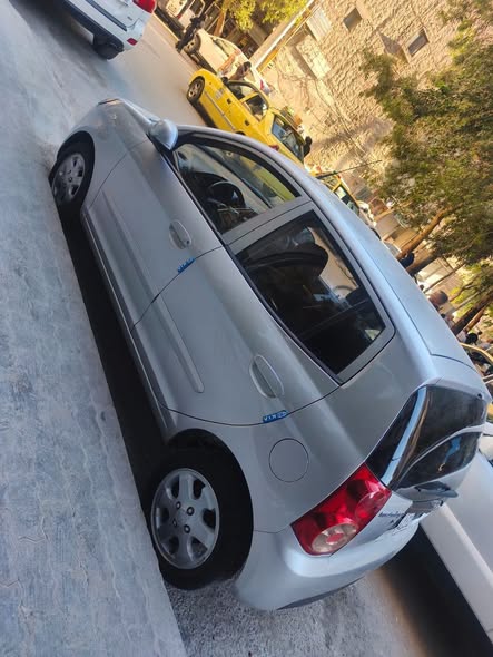 كيا بيكانتو 2010 - صورة 2