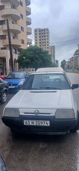 سكودا بيك أب 1994 - صورة 3