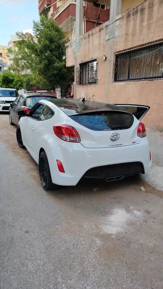 هونداي فوليستر 2012 - صورة 2