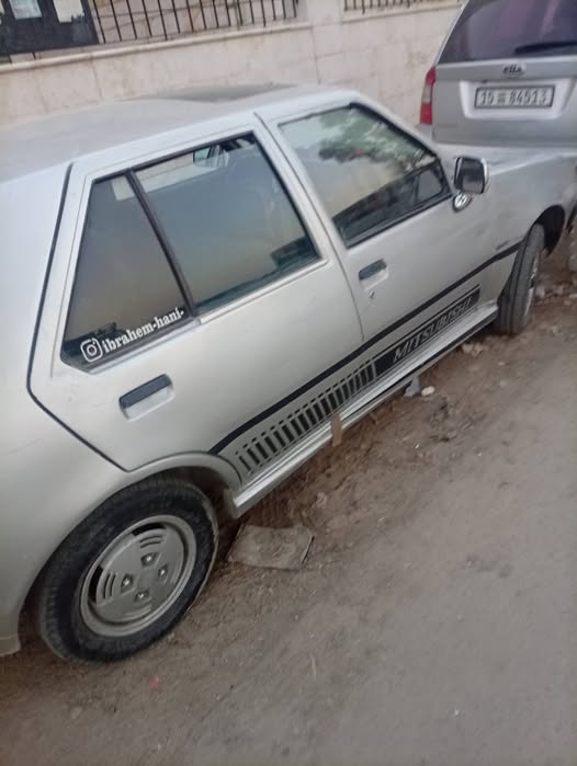 ميتسوبيشي كولت 1983 - صورة 1