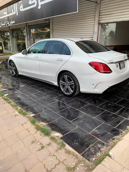 مرسيدس c300 2016 - صورة 2
