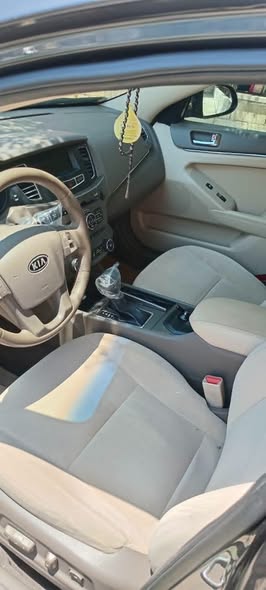 كيا K7 2011 - صورة 2
