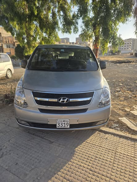 هيونداي اتش 1 2011 - صورة 4