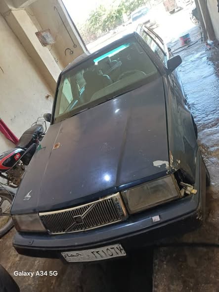 فولفو 200 1993 - صورة 5