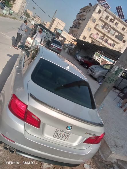 بي ام دبليو 520 2011 - صورة 2