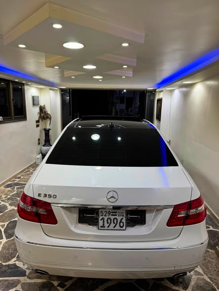 ميرسيدس E350 2012 - صورة 2