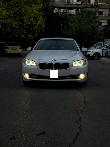 بي ام دبليو 528i 2013 - صورة 1