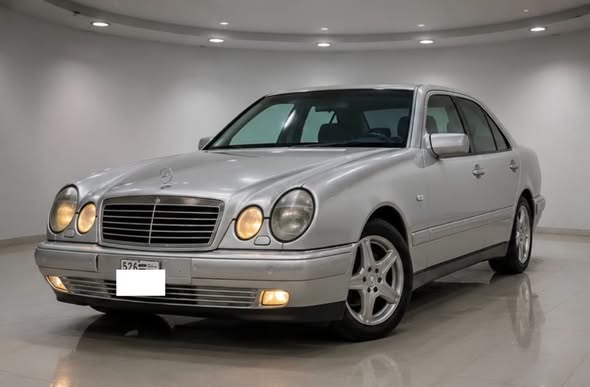 مرسيدس W210 2000 - صورة 1
