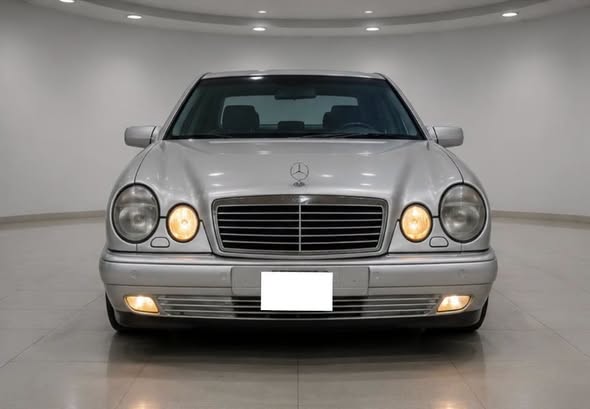 مرسيدس W210 2000 - صورة 3