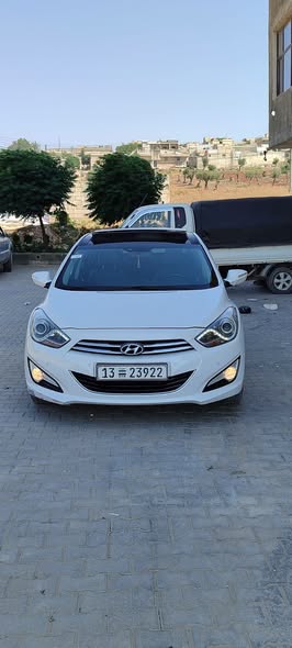 هيونداي اي 40 2013 - صورة 1