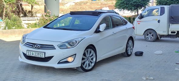هيونداي اي 40 2013 - صورة 2