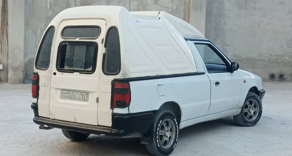 سكودا بيك أب 1996 - صورة 3