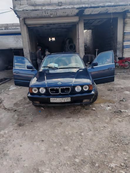 بي ام دبليو 520 1993 - صورة 2