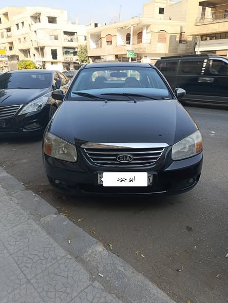 كيا سيراتو 2008 - صورة 2