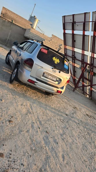 هيونداي سنتافي 2005 - صورة 3