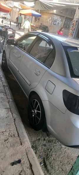 كيا ريو 2010 - صورة 4
