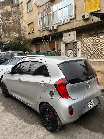 كيا مورنغ 2012 - صورة 3