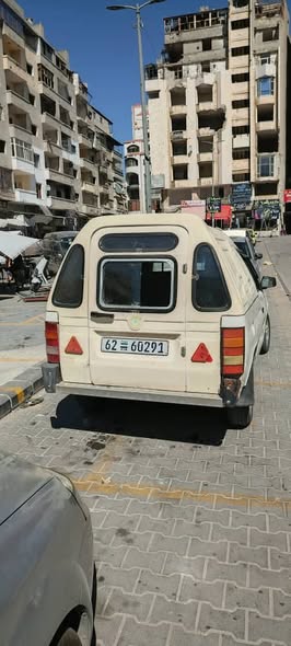 سكودا بيك اب 1994 - صورة 2
