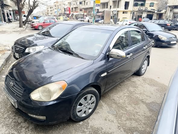 هونداي فيرنا 2008 - صورة 1