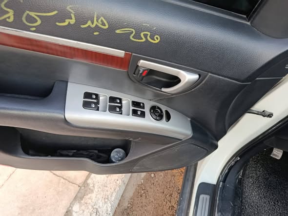 هيونداي سنتافيه 2008 - صورة 4