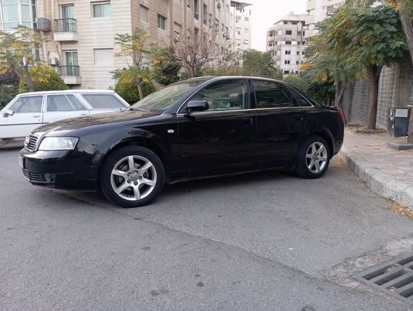 أودي A4 2005 - صورة 5