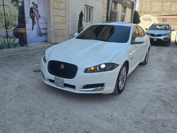 جاكوار اكس اف 2012 - صورة 5