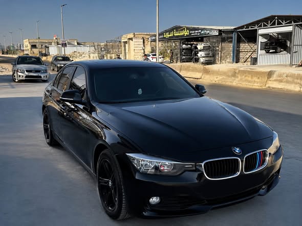 بي ام دبليو 328 2013 - صورة 3