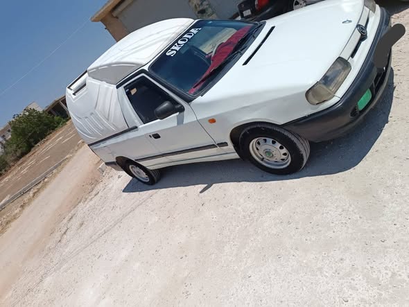 سكودا Pickup 2001 - صورة 5