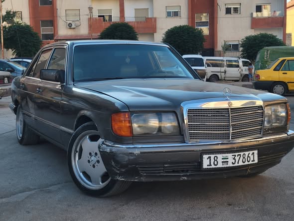 مرسيدس 126 1988 - صورة 1