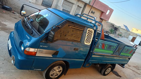 هونداي H-100 1998 - صورة 1