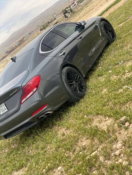 جينيسس G70 2020 - صورة 4