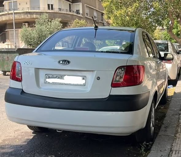 كيا ريو 2008 - صورة 2