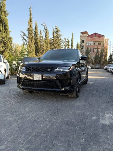 رانج روفر سبورت 2022 - صورة 2