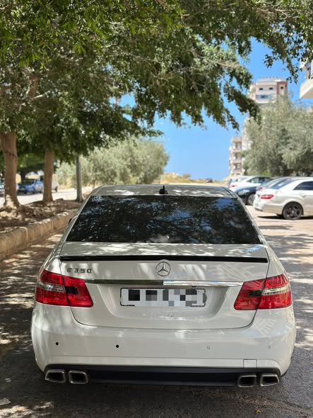 مرسيدس E350 2011 - صورة 4