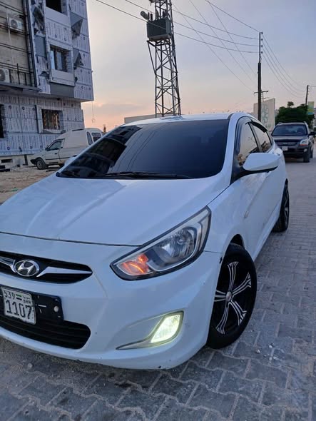 هيونداي اكسنت 2017 - صورة 1