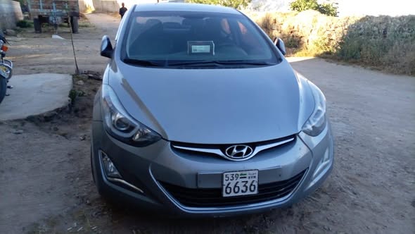 هيونداي افانتي 2015 - صورة 1