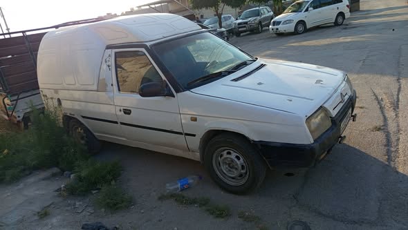 سكودا بيك أب 1995 - صورة 2