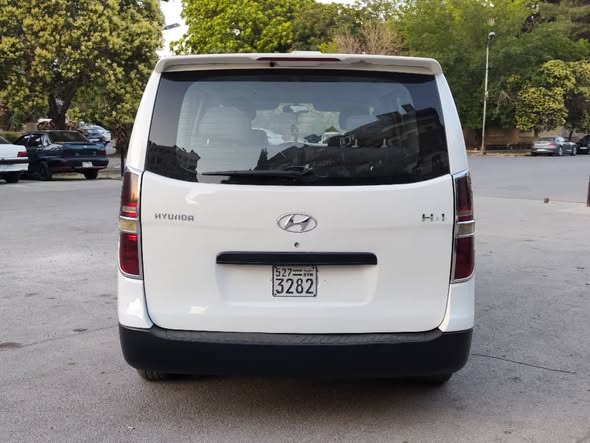 هيونداي H-1 2013 - صورة 1