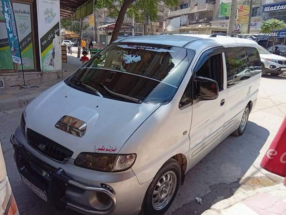هيونداي H-1 2000 - صورة 3