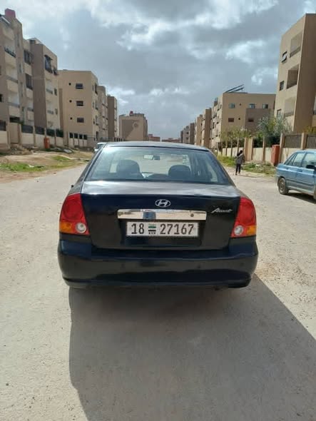 هونداي إكسنت 2005 - صورة 2