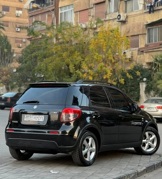 سوزوكي SX4 2008 - صورة 3