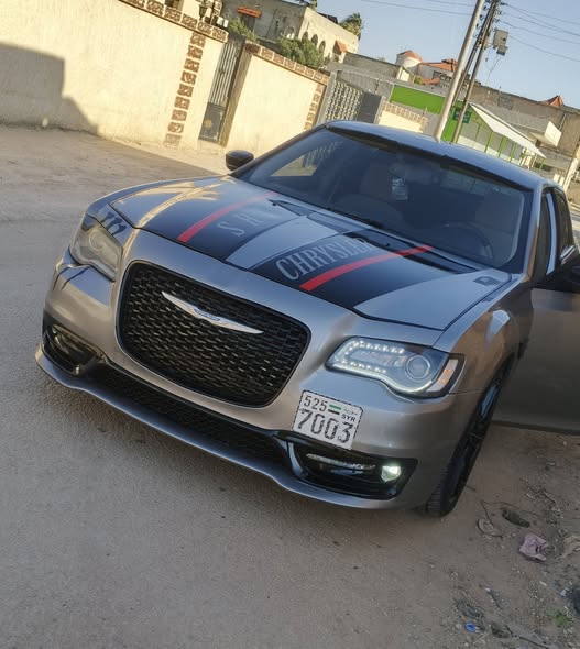 كرايسلر 300C 2013 - صورة 4