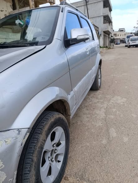 زوتاي نوماد 2011 - صورة 1