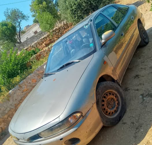 ميتسوبيشي لانسير 1993 - صورة 1