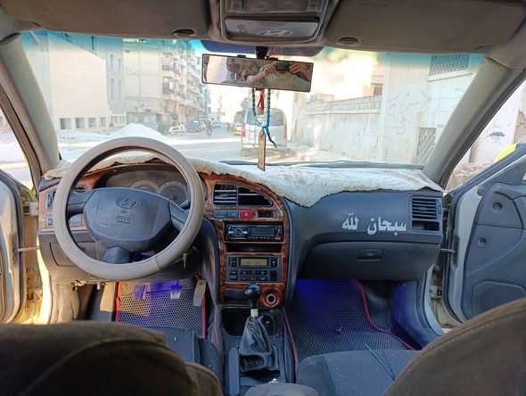 هيونداي اكسنت 2001 - صورة 4