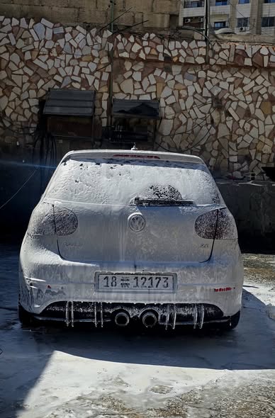 فوكس فاغن كولف GTI 2006 - صورة 1