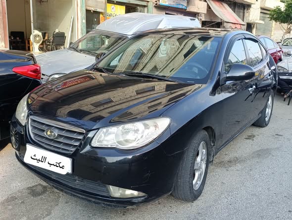 هيونداي افانتي 2009 - صورة 2