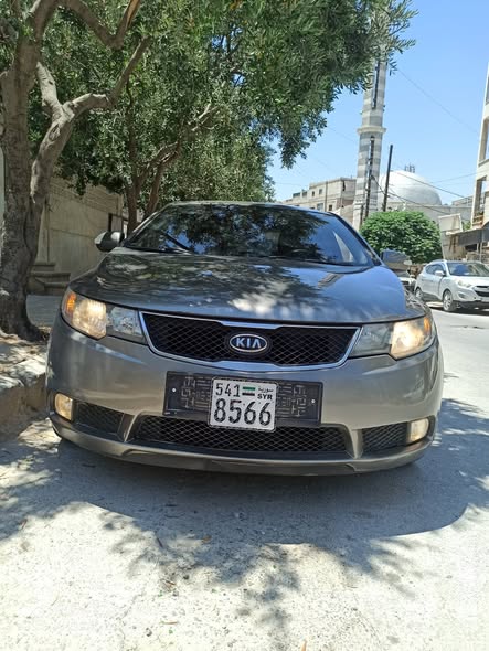 كيا فورتي 2009 - صورة 1