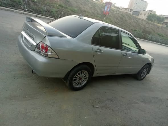 ميتسوبيشي لانسر 2006 - صورة 3