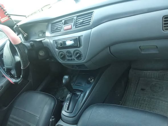 ميتسوبيشي لانسر 2006 - صورة 5